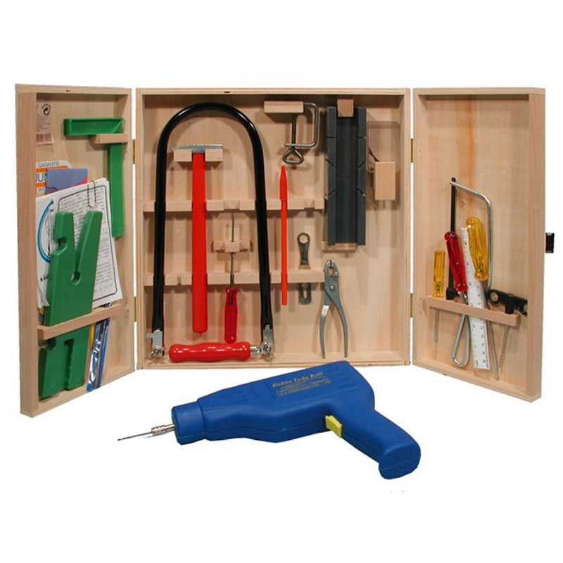 Fretsaw cabinet, 21 parts