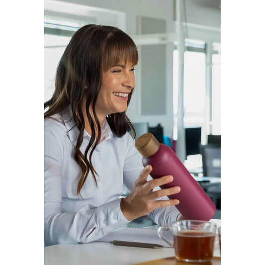 T&N Trinkflasche Edelstahl Wood Edition, 750 ml, Berry Red