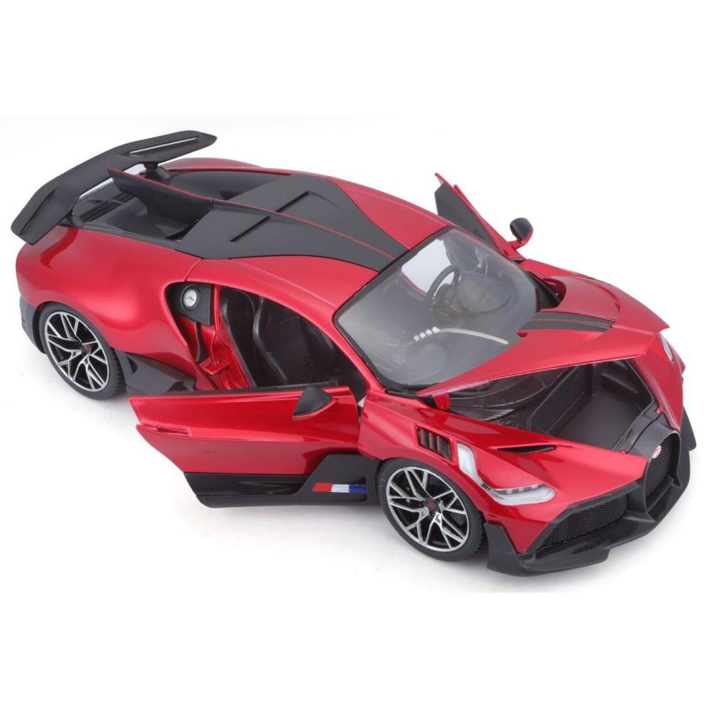 Bburago Bugatti Divo, rot, 1:18