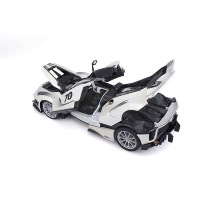Bburago Ferrari Race & Play FXX-K EVO, weiss, 1:18