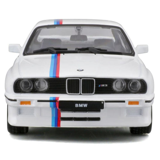 Bburago BMW M3 (E30) 1988 1/24 blanche