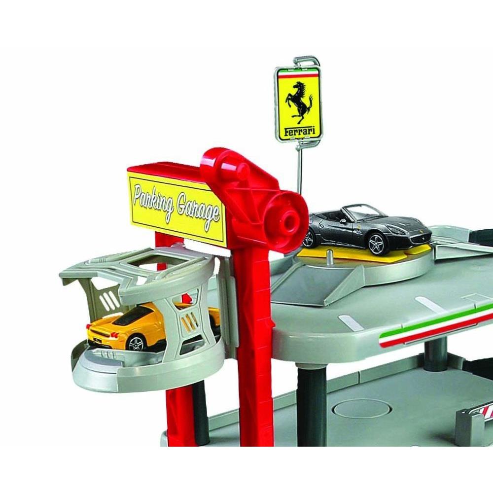 Bburago Ferrari Parking Garage with 2 cars 1:43