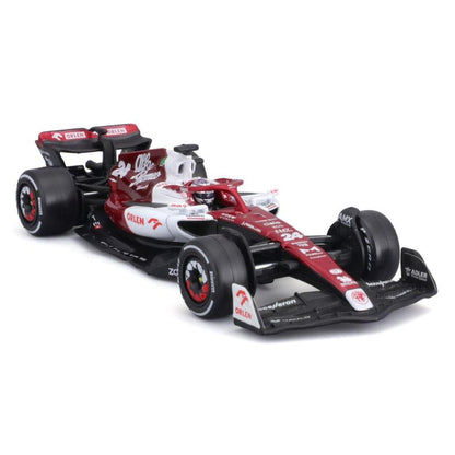 Bburago Alfa Romeo F1 Team Orlen C42 Guanyu Zhou 2022, 1:43