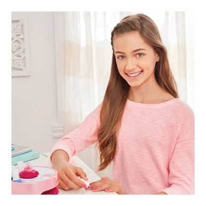 Make It Real Nail Studio