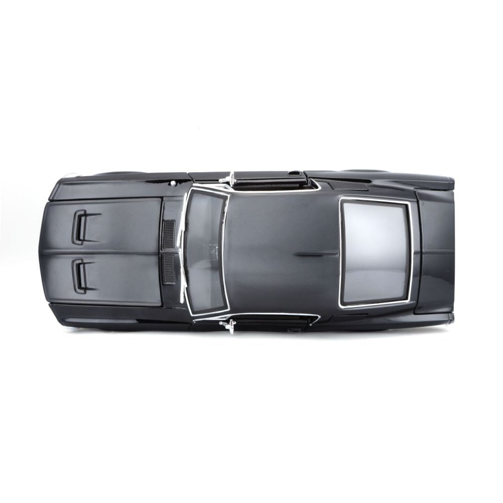 Maisto Ford Mustang 1967 1/18 noire