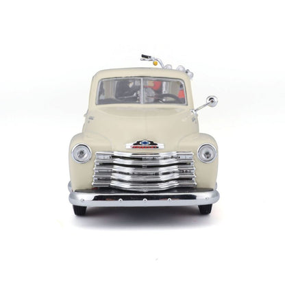 Maisto Chey Pickup 1950 + Harley Davidson Heritage, 1:24
