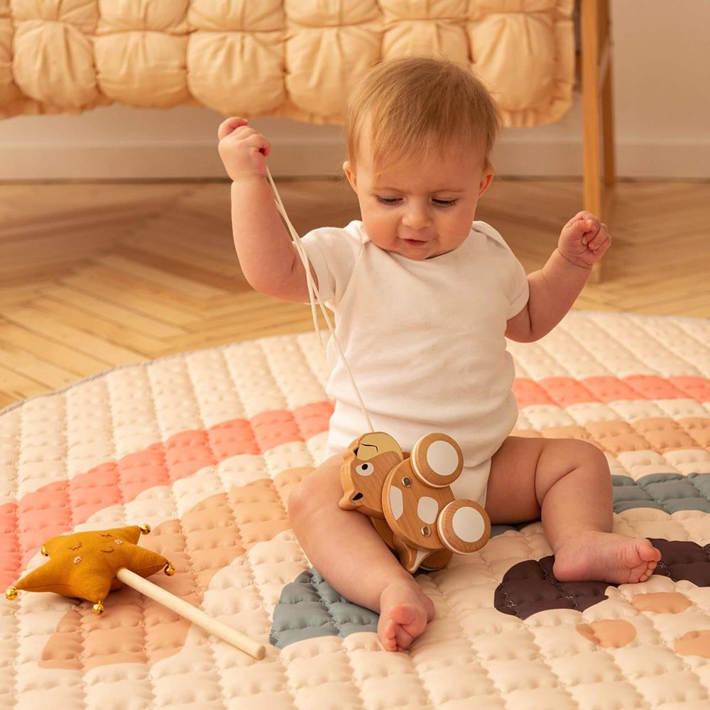 Tapis de jeu matelassé Hakuna Mat, Ø 1,5 m, Boho Rainbow