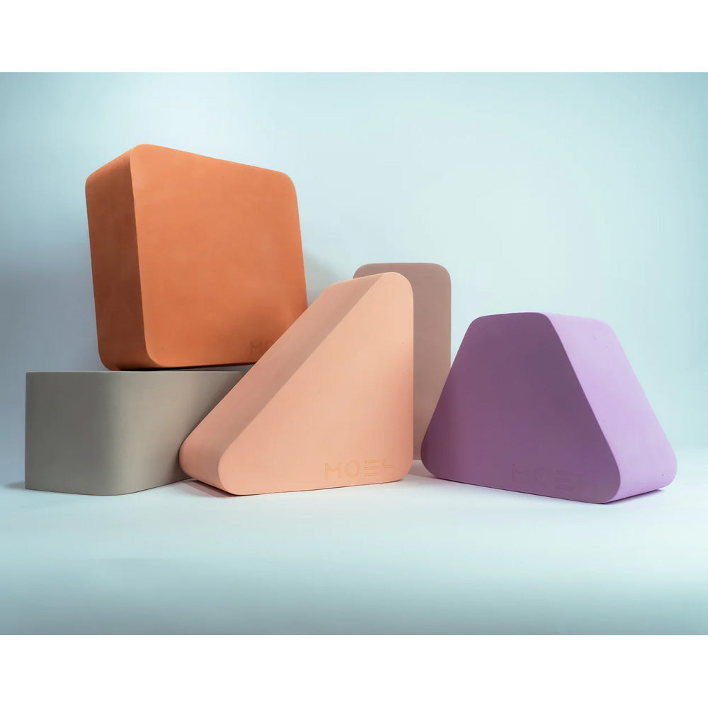 * MOES Play Block Stair - Terre, Rose Pêche