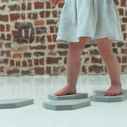 * MOES Stepping - Rocks, Cool Grey, 5 pieces