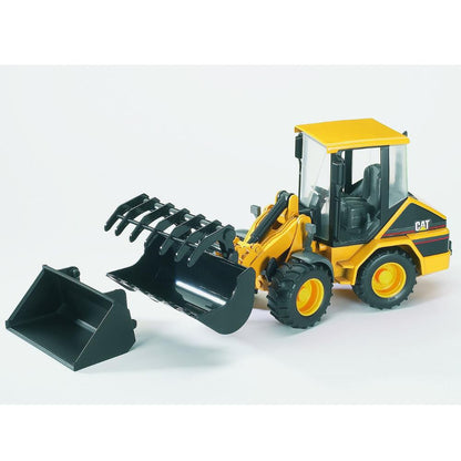 Chargeuse sur pneus articulée compacte Brother Caterpillar