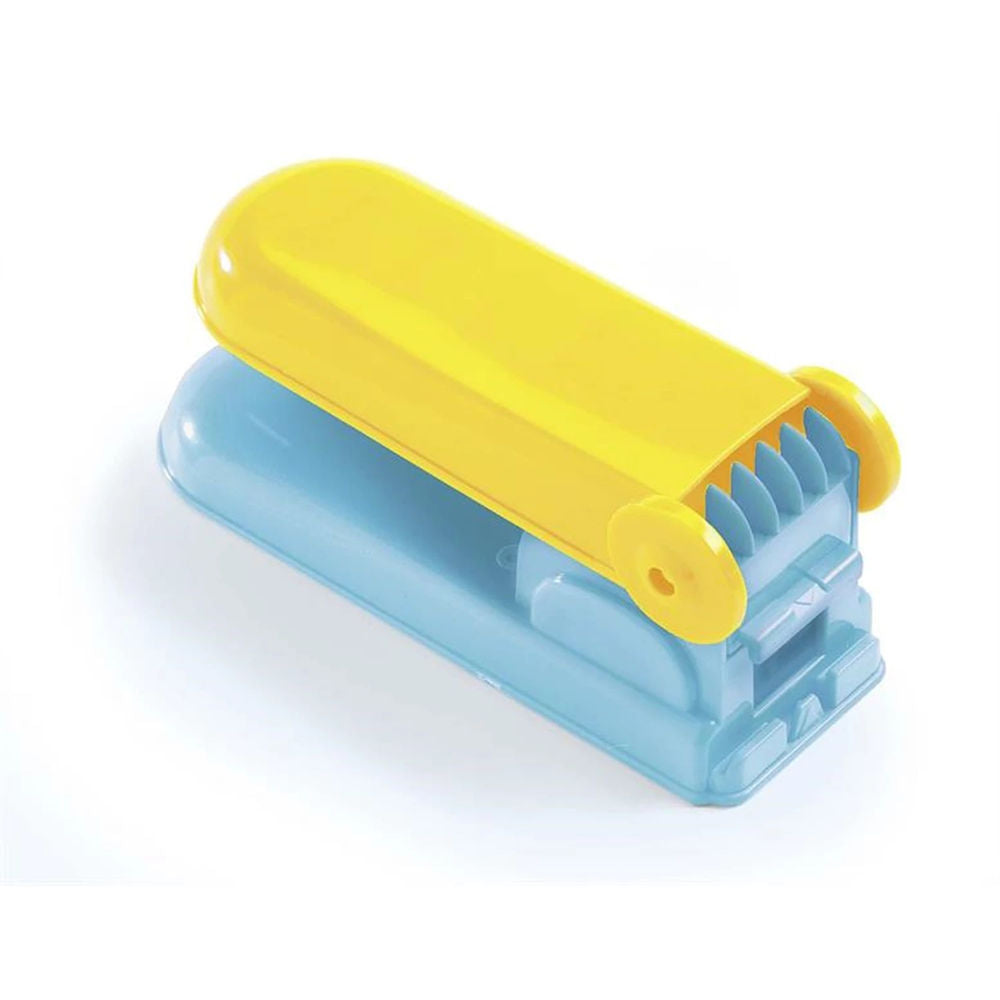 Grand set de pétrissage Djeco avec 4 couleurs et 21 outils