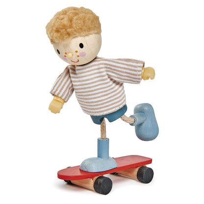 Edward et skateboard pour maison de poupée